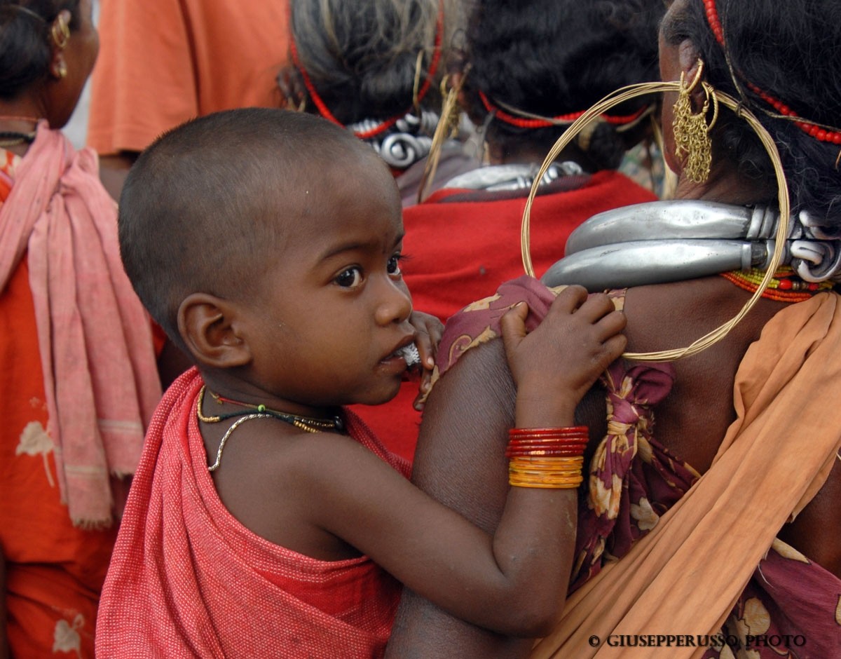 INDIA ORISSA BAMBINO BARA GADABA