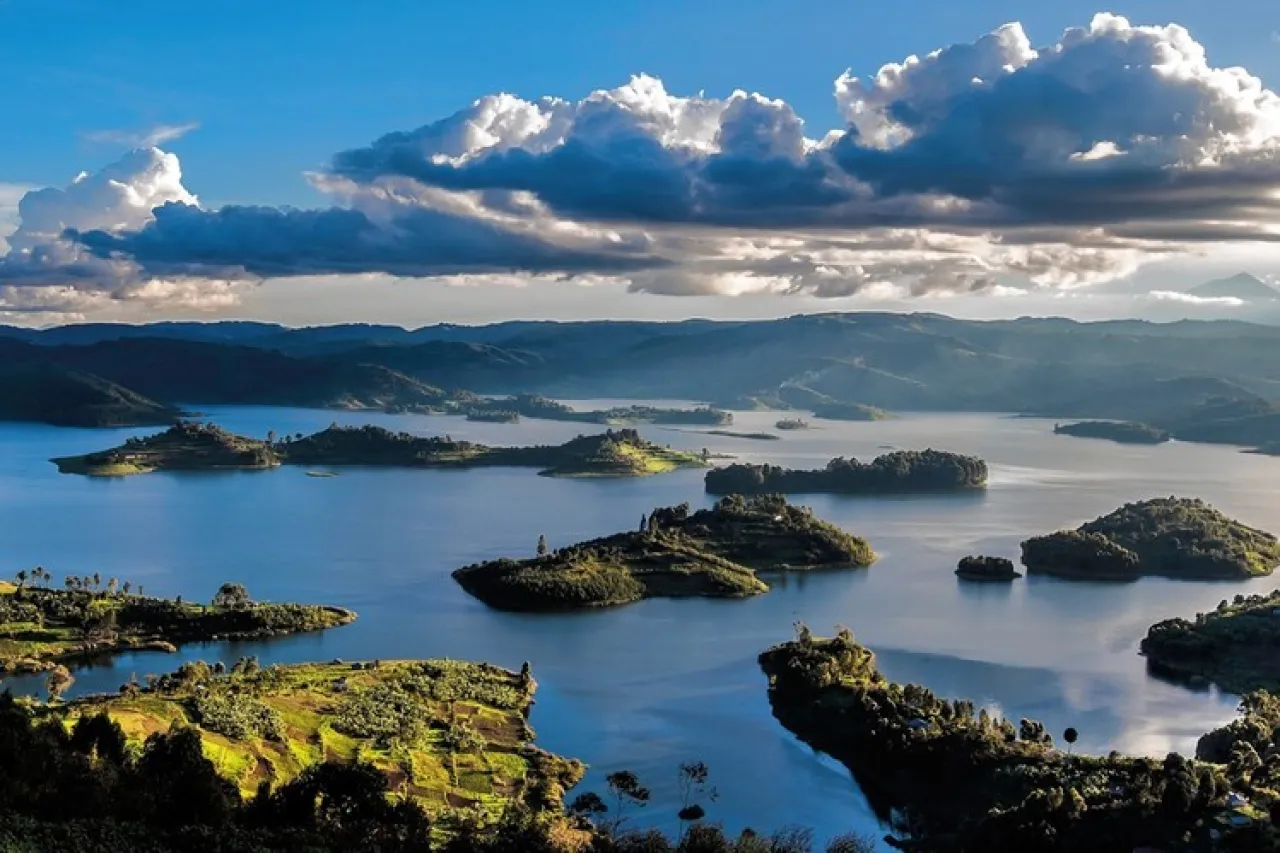 Uganda laghi Uganda laghi