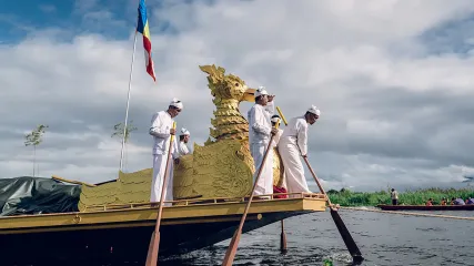 PHAUNG DAW OO Festival