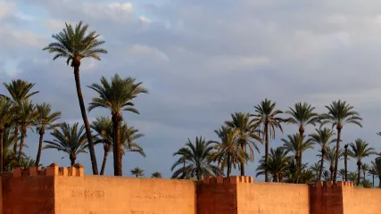 07. Le mura di Marrakech al tramonto