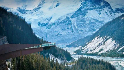 4 px-skywalk-glacier-view-telephoto.jpg Columbia Icefield