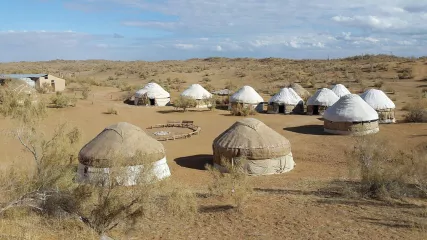 pic-yurt camp,lake Aydarkul (351)