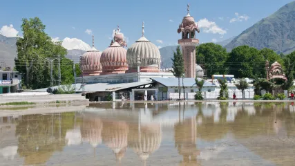 PAKISTAN KALASH