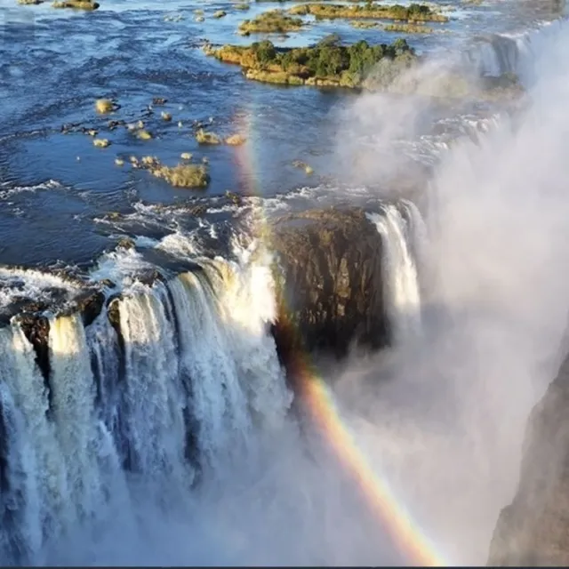 ZAMBIA - VICTORIA FALLS